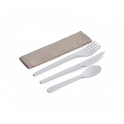 Kit couverts 4 en 1 en CPLA dans un sachet en amidon biodégradable.